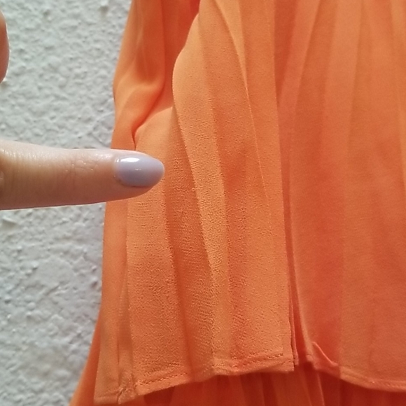 Dress - Picture 9 of 13